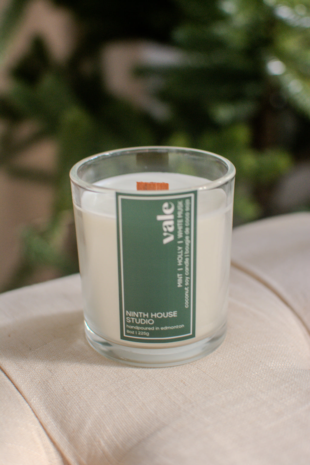 Vale Candle | Mint • Holly • White Musk