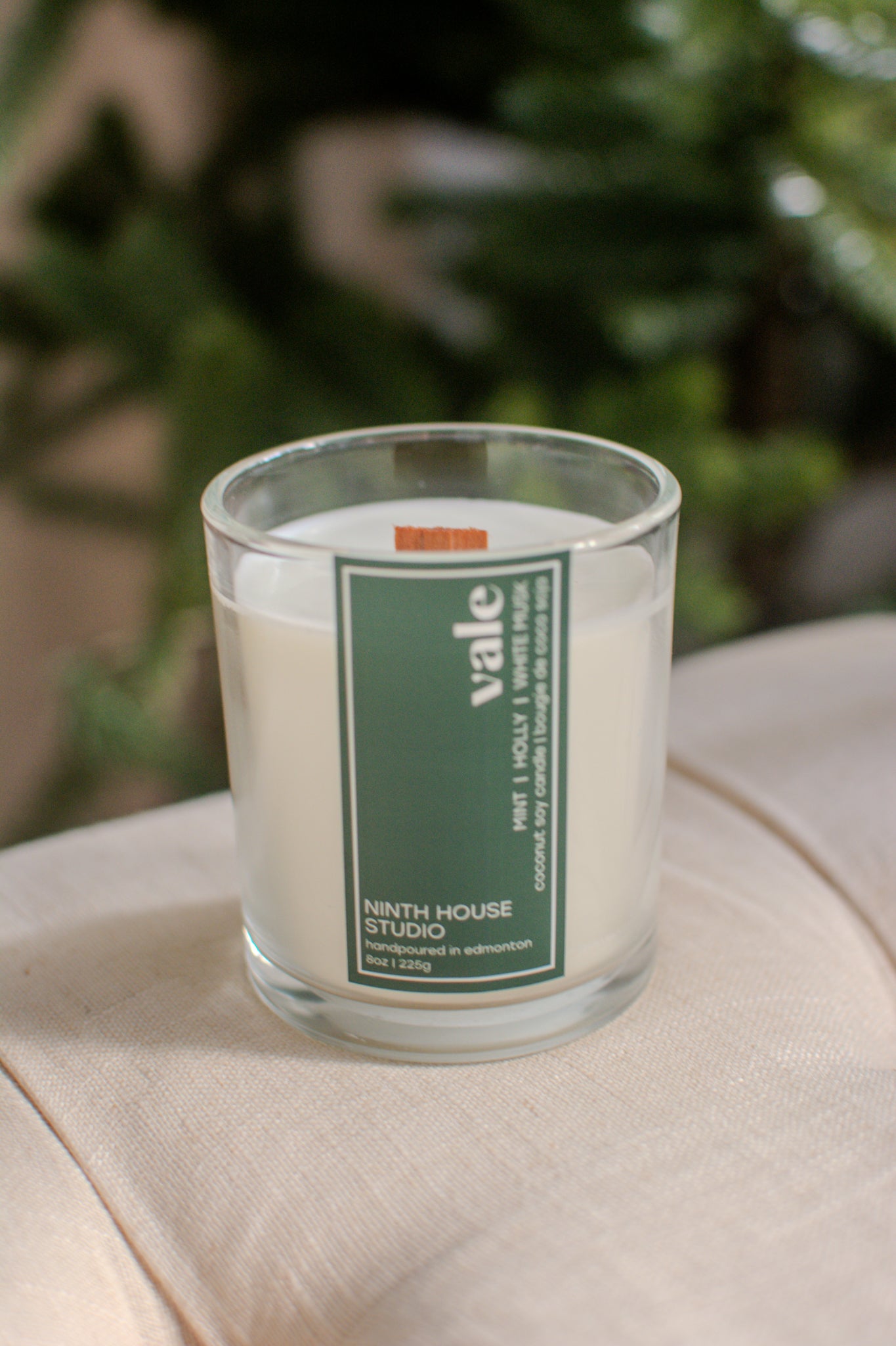 Vale Candle | Mint • Holly • White Musk