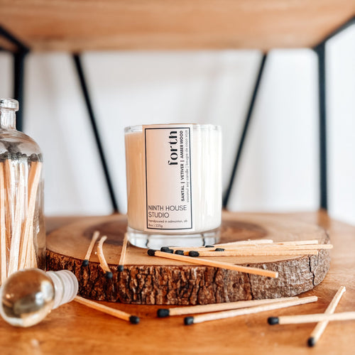 Forth Candle | Santal • Vetiver • Amber Wood